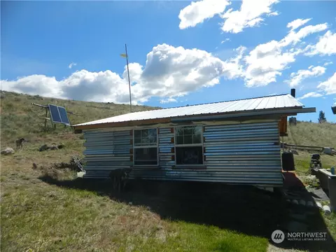 59 Cayuse Mountain Rd, Tonasket, WA 98855