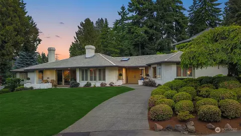 1804 70th Ave SE, Mercer Island, WA 98040