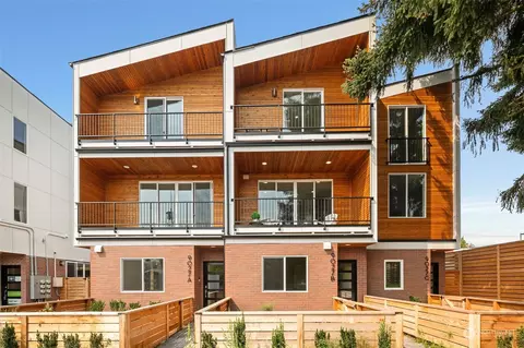 9013 12th Ave NW, Seattle, WA 98117