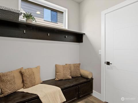 21609 1st Ave W, Bothell, WA 98021 photo 19