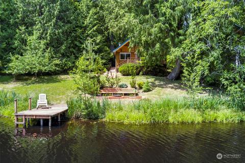 490 E Lakeshore Dr W, Shelton, WA 98584