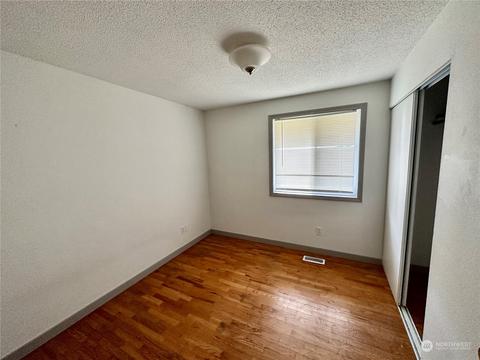 19418 Crescent Dr E, Spanaway, WA 98387 photo 10