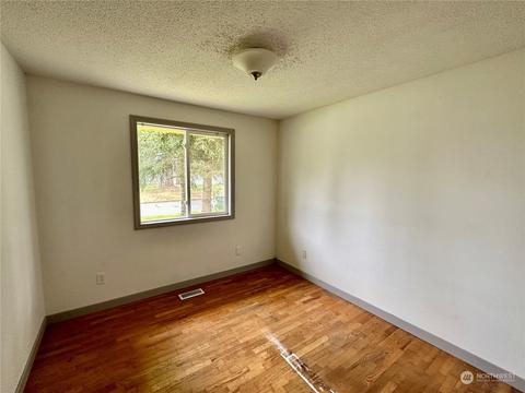 19418 Crescent Dr E, Spanaway, WA 98387 photo 8
