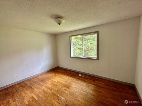 19418 Crescent Dr E, Spanaway, WA 98387 photo 12
