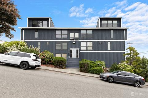 1605 36th St #4, Everett, WA 98201