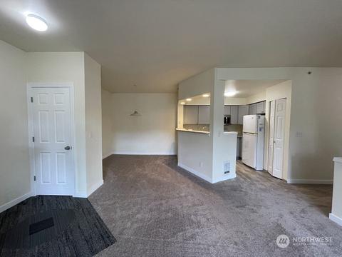 15300 112th Ave NE #C204, Bothell, WA 98011 photo 4