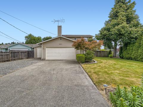 5201 Broad View Ave NE, Tacoma, WA 98422
