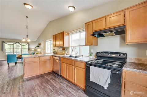 18829 18th Ave E, Spanaway, WA 98387 photo 7
