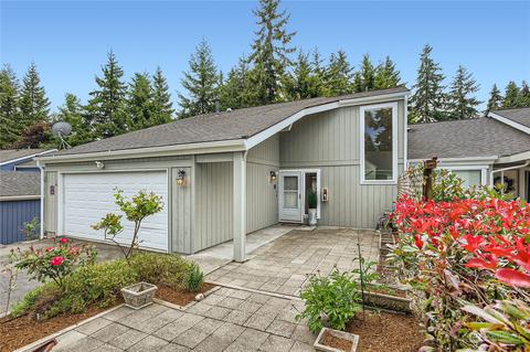 3115 SW 319th Pl #12D, Federal Way, WA 98023