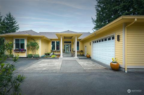 471 Eagle Ridge Dr, Shelton, WA 98584