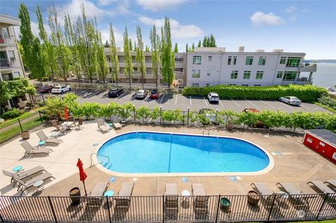 201 2nd St S #305, Kirkland, WA 98033