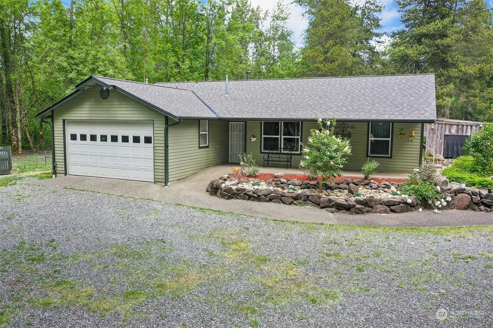  16006 148th Ave SE, Yelm, WA 98597 photo 1