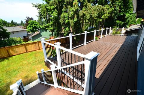 16924 25th Ave SE, Bothell, WA 98012 photo 3