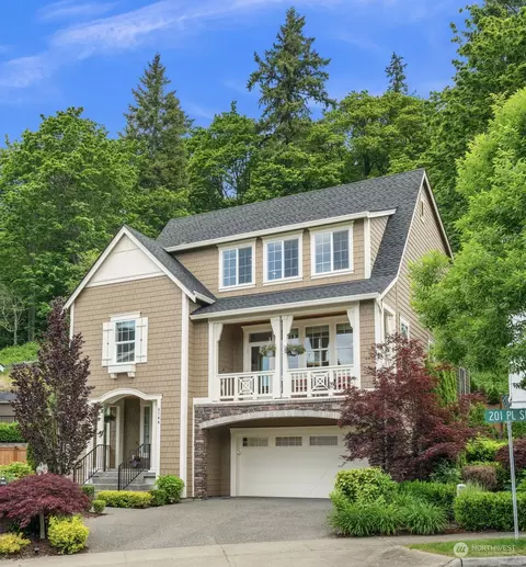 3709 201st Pl SE, Sammamish, WA 98075