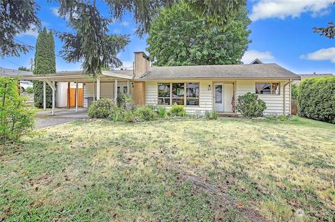 912 E Maple St, Arlington, WA 98223