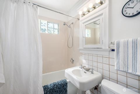 504 N 65th St, Seattle, WA 98103 photo 25