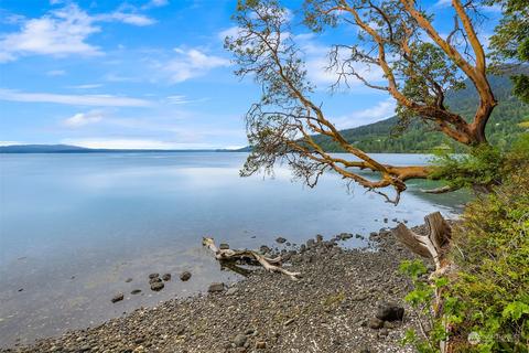 530 Wawa Point Rd, Brinnon, WA 98320