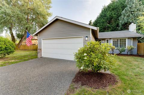 220 Butte Ave, Pacific, WA 98047