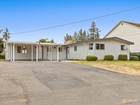 810 138th St S, Tacoma, WA 98444