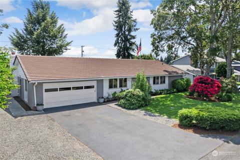 7513 76th Ave SW, Lakewood, WA 98498