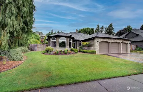 13909 NW 44th Ave, Vancouver, WA 98685