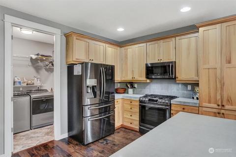 19715 SE 25th St, Camas, WA 98607 photo 19