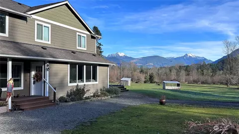 6336 Mt Baker Hwy, Deming, WA 98244
