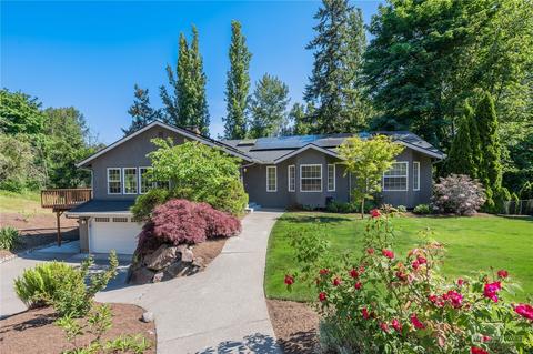 6730 NE 202nd St, Kenmore, WA 98028