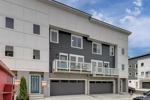 17722 80th Ave NE #B103, Kenmore, WA 98028