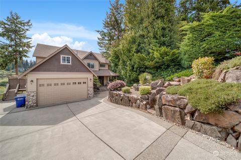 3220 Deer Island Dr E, Lake Tapps, WA 98391