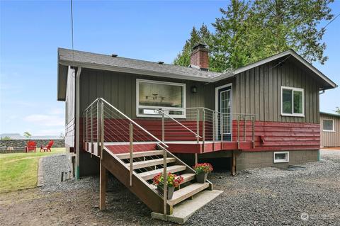 4126 NE Twin Spits Rd, Hansville, WA 98340
