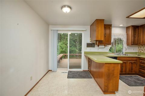 22509 45th Ave SE, Bothell, WA 98021 photo 12