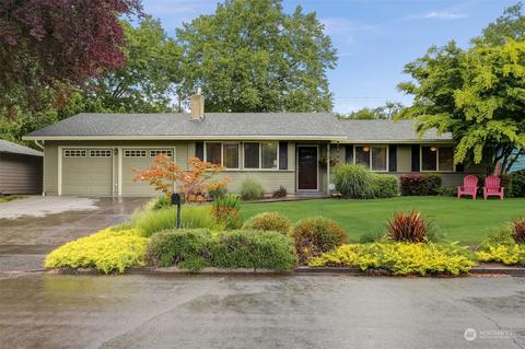 613 Santa Fe Dr, Vancouver, WA 98661