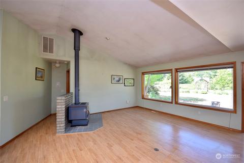 363 Griffith Farm Rd, Sequim, WA 98382 photo 8