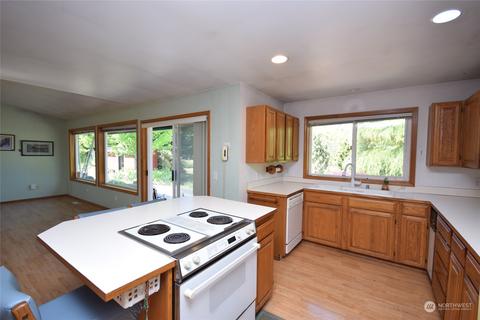 363 Griffith Farm Rd, Sequim, WA 98382 photo 11