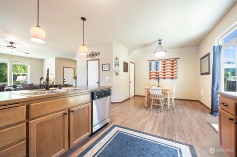 2108 182nd St E, Spanaway, WA 98387 photo 4