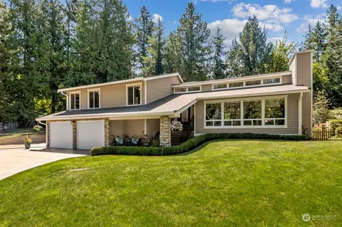 20717 NE 2nd St, Sammamish, WA 98074