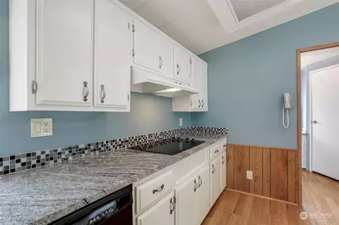 23701 7th Pl W, Bothell, WA 98021 photo 14