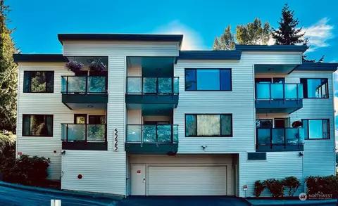 5225 50th Ave NE #207, Seattle, WA 98105