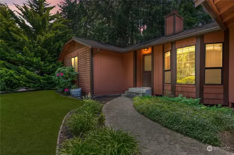18909 8th Ave E, Spanaway, WA 98387 photo 2