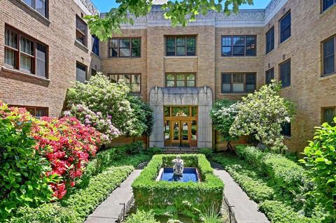 519 W Roy St #109, Seattle, WA 98119