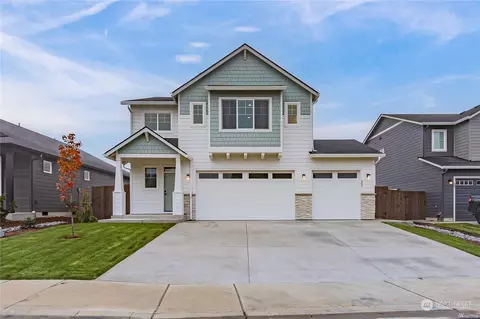 607 Cardinal Ave, Winlock, WA 98596