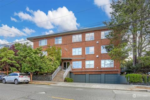7300 Woodlawn Ave NE #201, Seattle, WA 98115