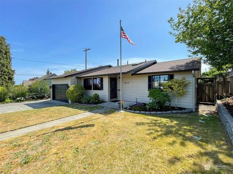 1013 S Laurel St, Port Angeles, WA 98362