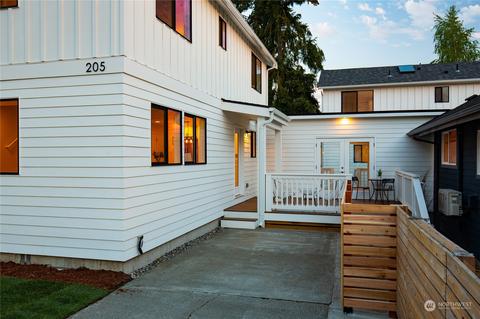 205 N 90th St, Seattle, WA 98103 photo 20