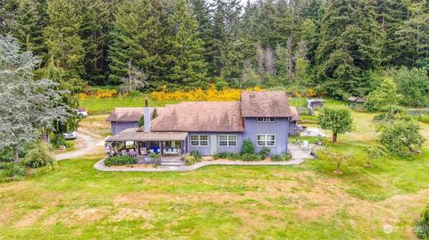349 W Camano Hill Rd, Camano Island, WA 98282