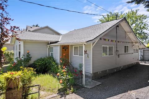 13727 41st Ave S, Tukwila, WA 98168