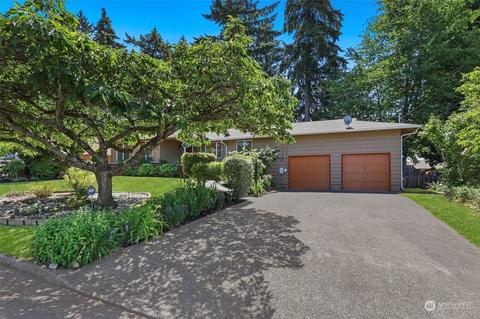 1020 E Hemlock St, Kent, WA 98030