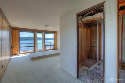 8256 Orcas Rd, Eastsound, WA 98245 photo 17
