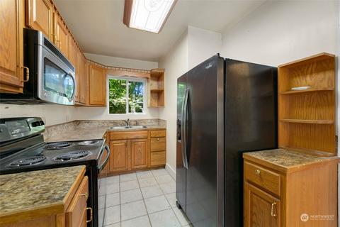2915 E Pine St, Seattle, WA 98122 photo 11